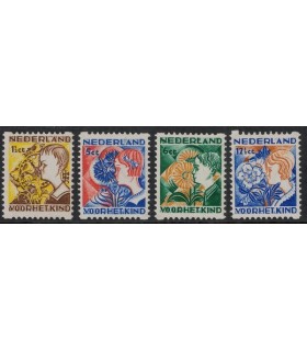 R94 t/m R97 Kinderzegels (xx)