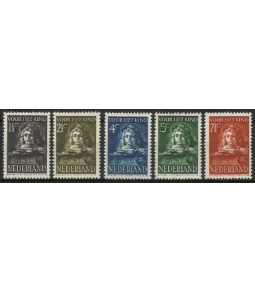 397 - 401 Kinderzegels (x)