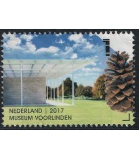 3560 Museum Voorlinden dennenappel (o)