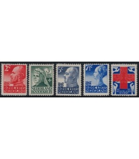 203 - 207 RodeKruis zegels (xx) lees!