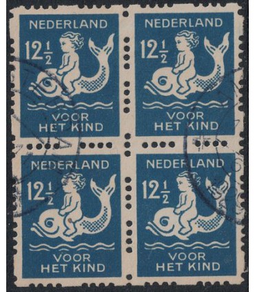 R85 Kinderzegel (o) blok van vier
