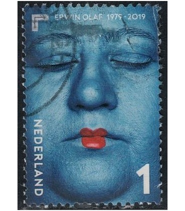 3761 Erwin Olaf - gezicht (o)