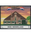 3909 Typisch Nederlands Stolp Boerderij (o)