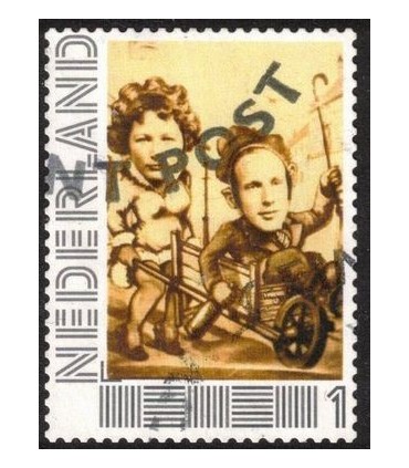 Man en vrouw kruiwagen (o)