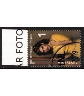 3762 Erwin Olaf - vrouw (o) TAB