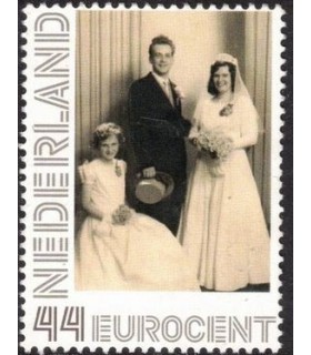 Bruidspaar met bruidsmeisje (o)