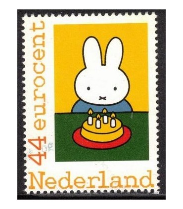 2562 D5 Nijntje viert feest (o) 1.