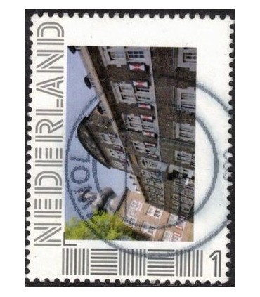 Gebouw met luiken (o)