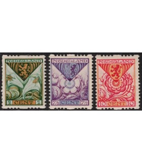 R71 t/m R73 Kinderzegels (x) lees!