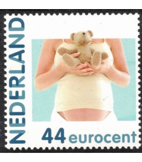 2682 Hb-27 Hallmark meisje met Teddybeer (xx)