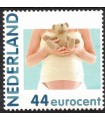 2682 Hb-27 Hallmark meisje met Teddybeer (xx)