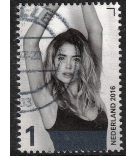 3462 Doutzen Kroes (o)