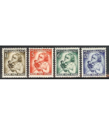270 - 273 Kinderzegels (xx)