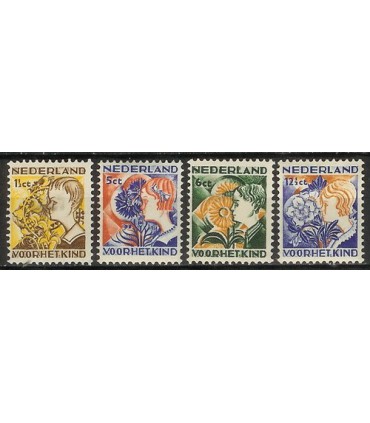 248 - 251 Kinderzegels (xx)