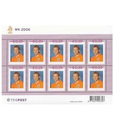 2420 Dirk Kuyt (xx)